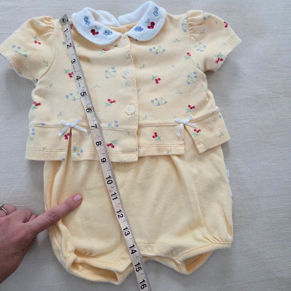 Vintage 2-Piece Cherry Floral Cotton Set 3-6 months - Picture 2 of 4
